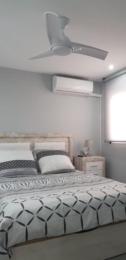 Apartamento Nautilus Torrevieja Exterior foto